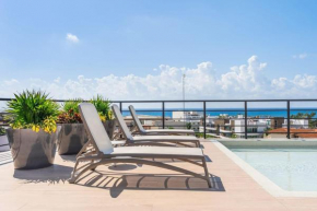 Luxury 1BR 1BA Ocean view from Balcony and Rooftop